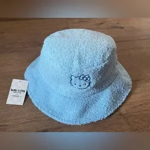 F21 FOREVER 21 EMBROIDERED HELLO KITTY BUCKET HAT Blue Embroidered Hello Kitty Bucket Hat main image 4